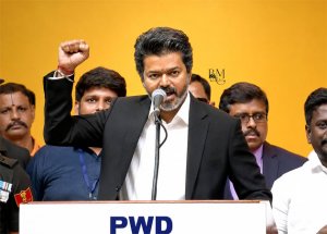 தமிழக அரசின் 10 லட்சம் கோடி கடன் குறித்து வெள்ளை அறிக்கை: முதல்வர் விஜய் அறிவிப்பு!